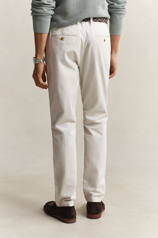 Pantalon chino classique coupe slim