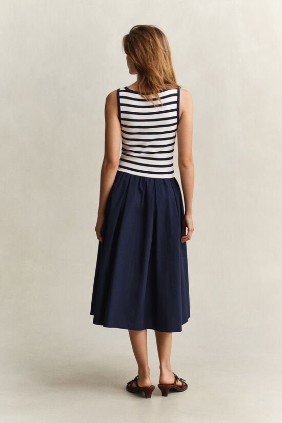 Robe tiss&eacute;e en jersey