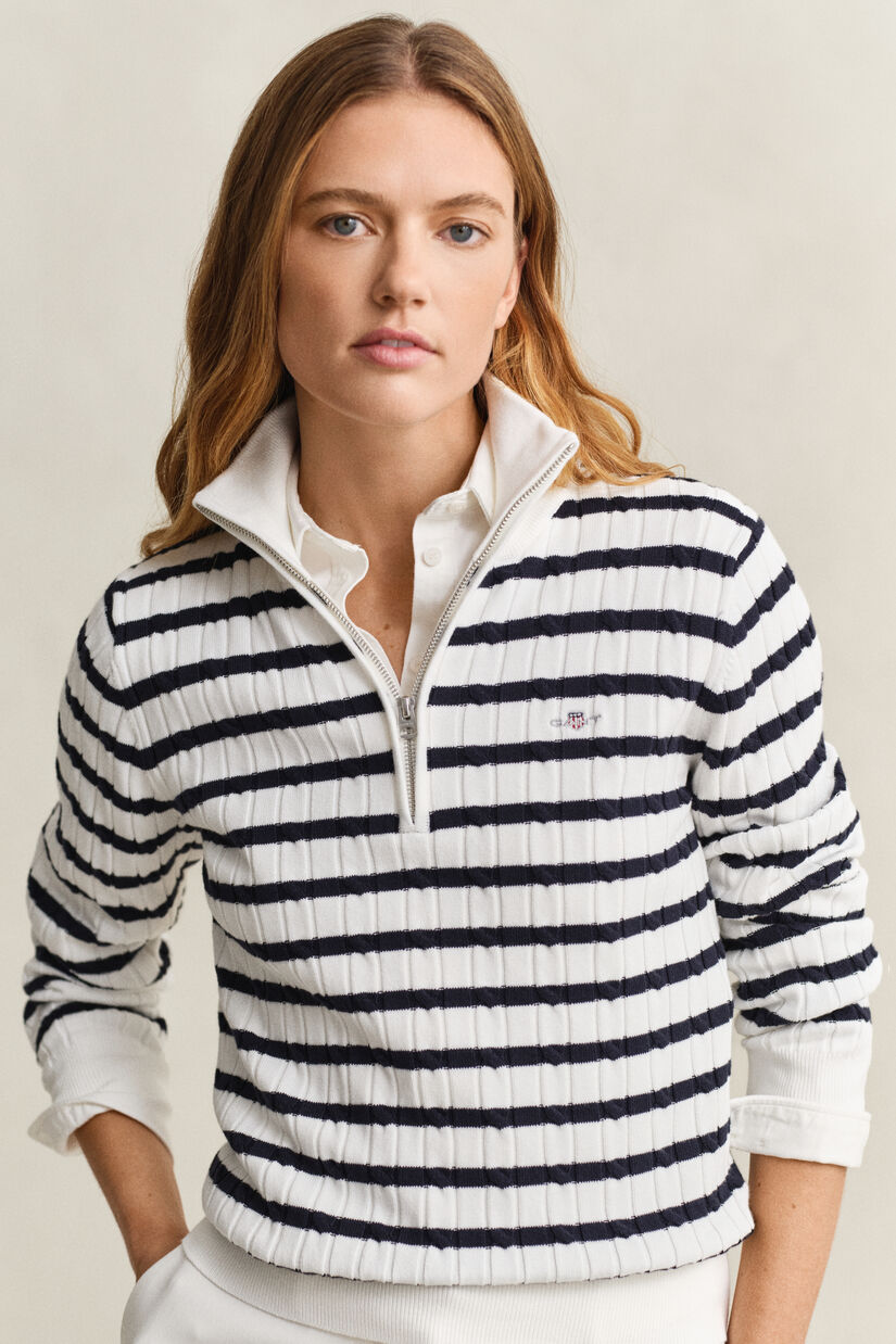 Pull &agrave; demi-zip en maille torsad&eacute;e &agrave; rayures