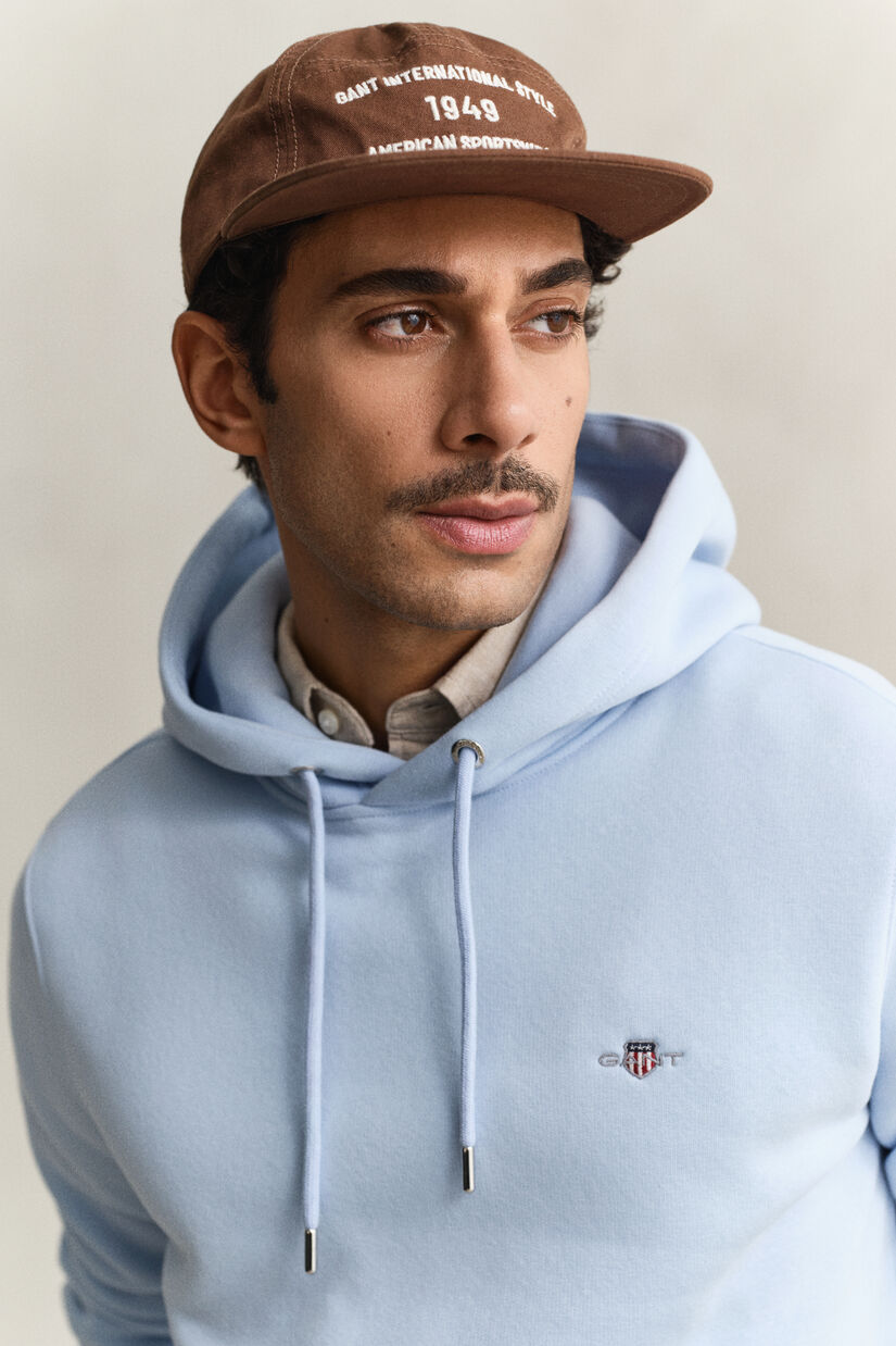 Sweat &agrave; capuche avec &eacute;cusson