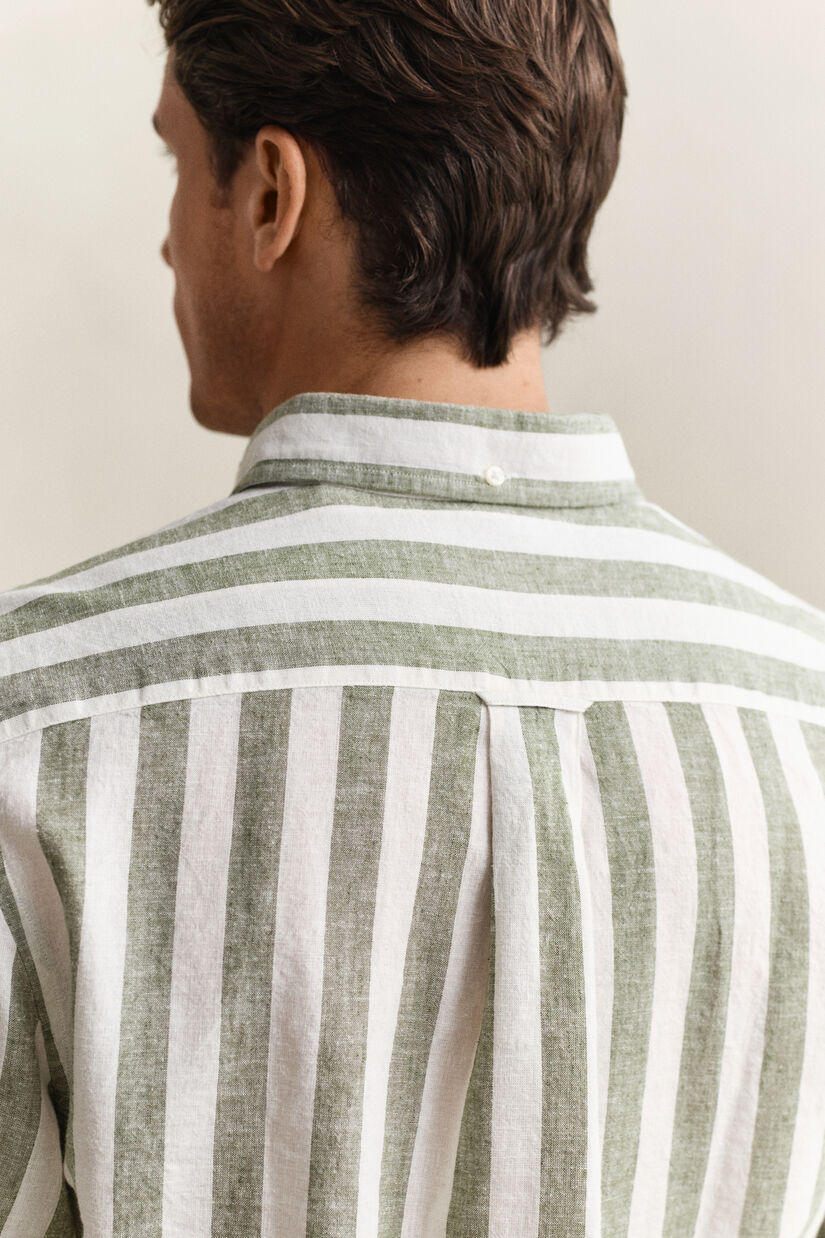 Chemise en lin m&eacute;lang&eacute; &agrave; rayures