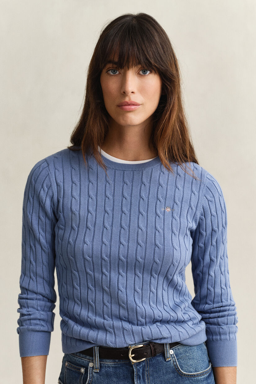 Pull col rond en maille de coton stretch &agrave; torsades