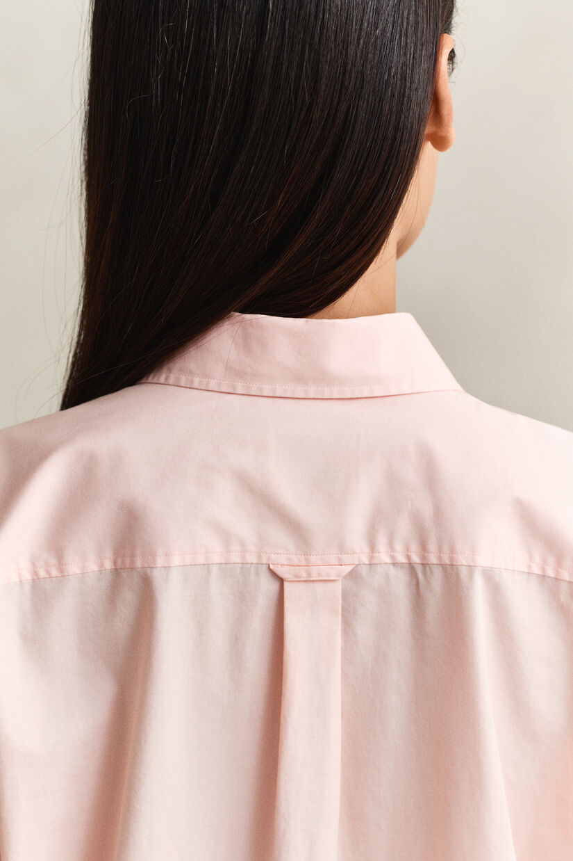 Chemise coupe d&eacute;contract&eacute;e en popeline classique