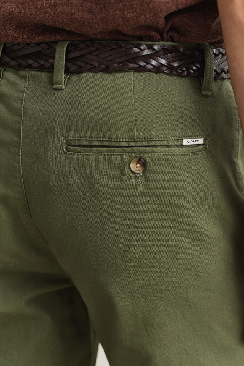 Pantalon chino classique coupe slim