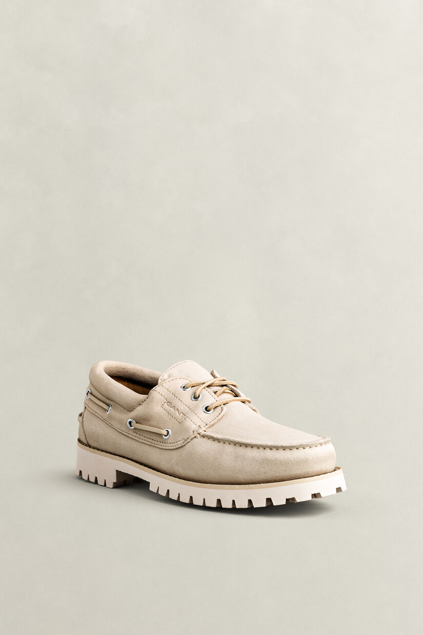 Chaussures bateau en daim Tratton
