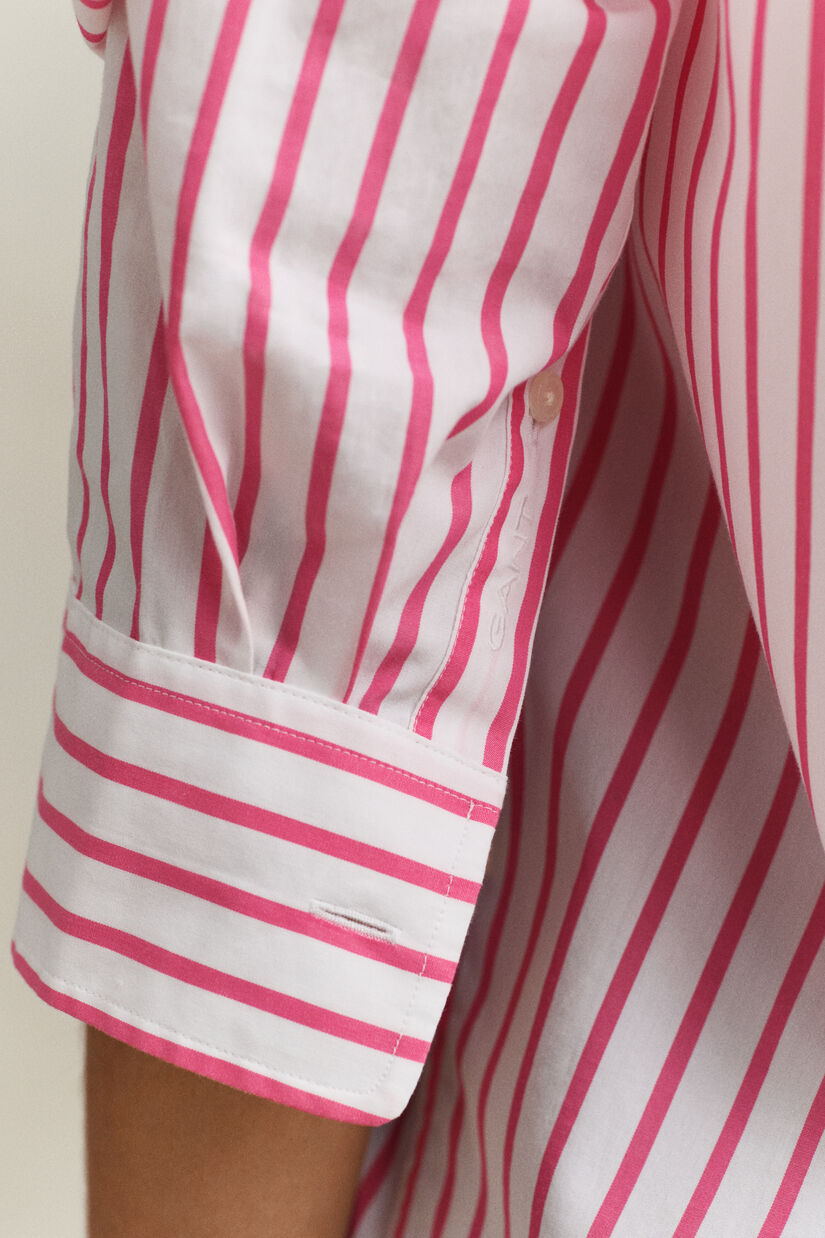 Chemise classique coupe d&eacute;contract&eacute;e en popeline &agrave; rayures