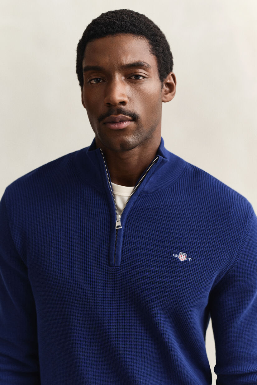 Pull &agrave; demi-zip en coton textur&eacute;