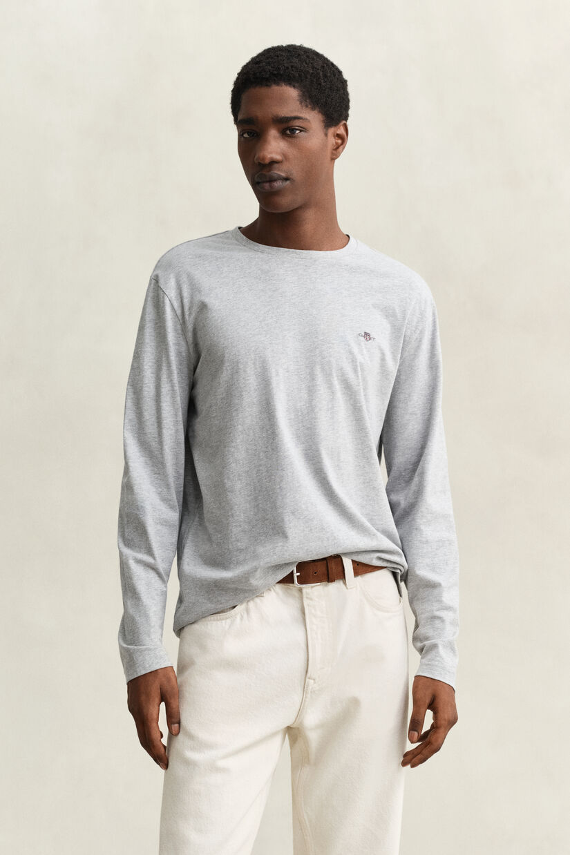 T-shirt &agrave; manches longues avec &eacute;cusson