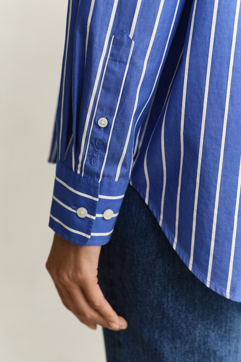 Chemise coupe d&eacute;contract&eacute;e classique en popeline &agrave; rayures