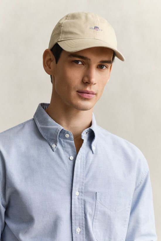 Casquette en serg&eacute; de coton avec &eacute;cusson