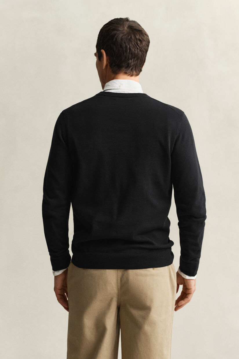 Pull col V en coton classique