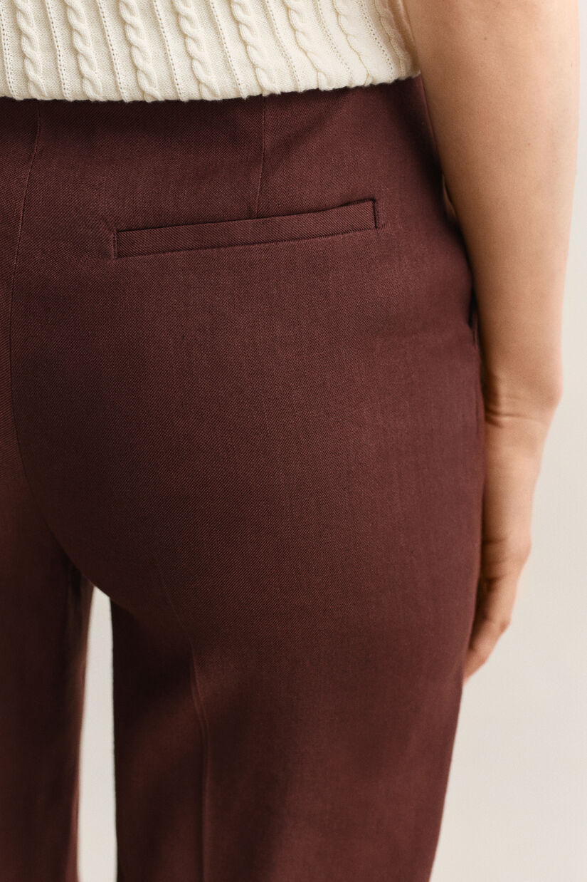 Pantalon habill&eacute; en lin stretch