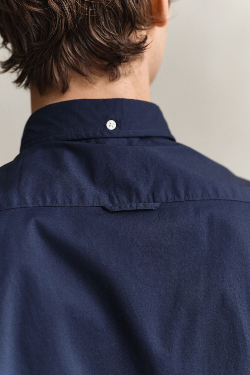 Chemise coupe slim en popeline classique