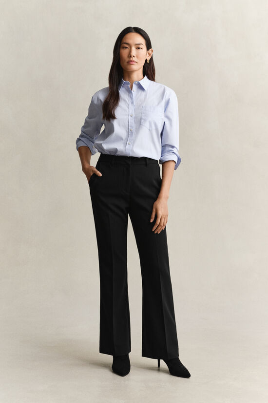 Pantalon coupe slim &eacute;vas&eacute;