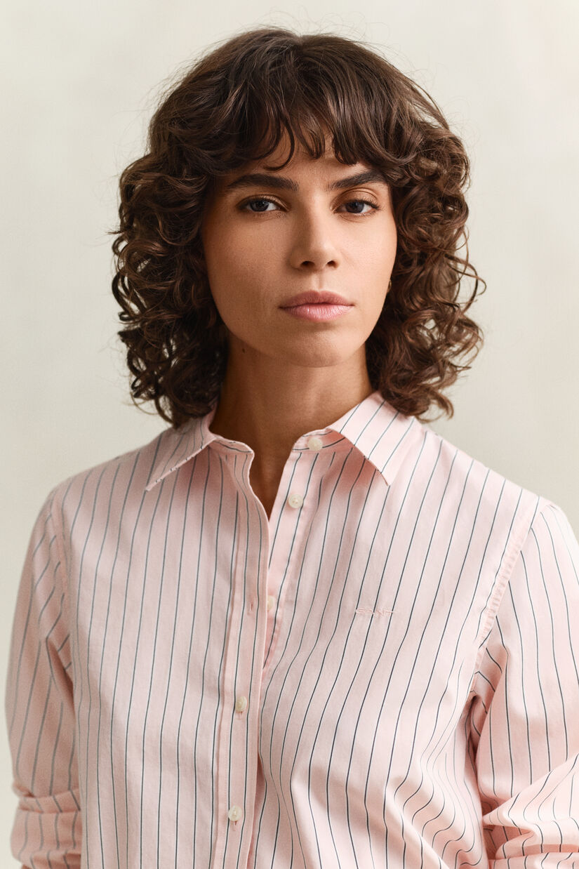Chemise coupe regular en popeline &agrave; rayures classique