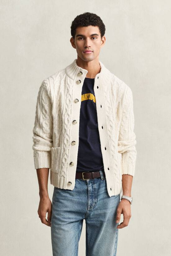 Cardigan en maille torsad&eacute;e