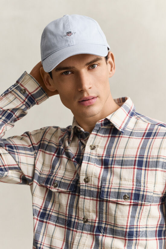 Casquette en serg&eacute; de coton avec &eacute;cusson