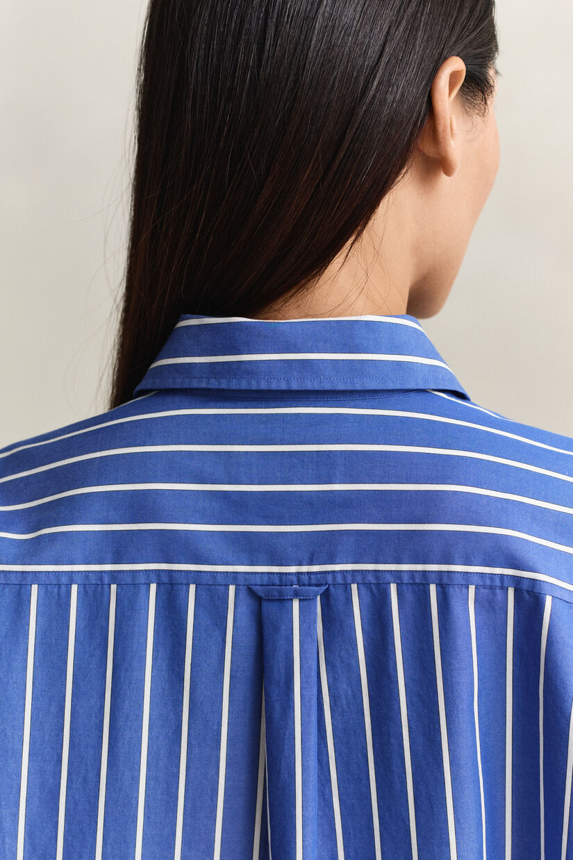 Chemise coupe d&eacute;contract&eacute;e classique en popeline &agrave; rayures