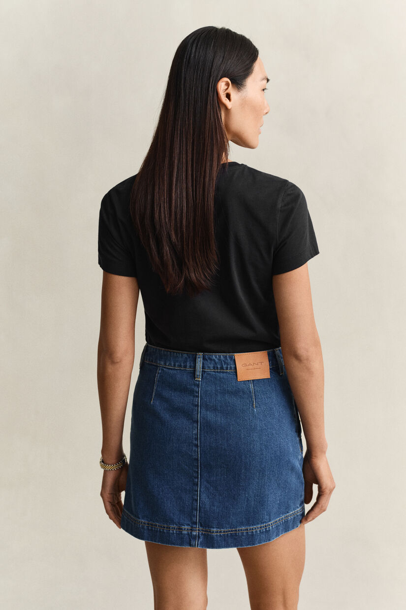 T-shirt avec &eacute;cusson