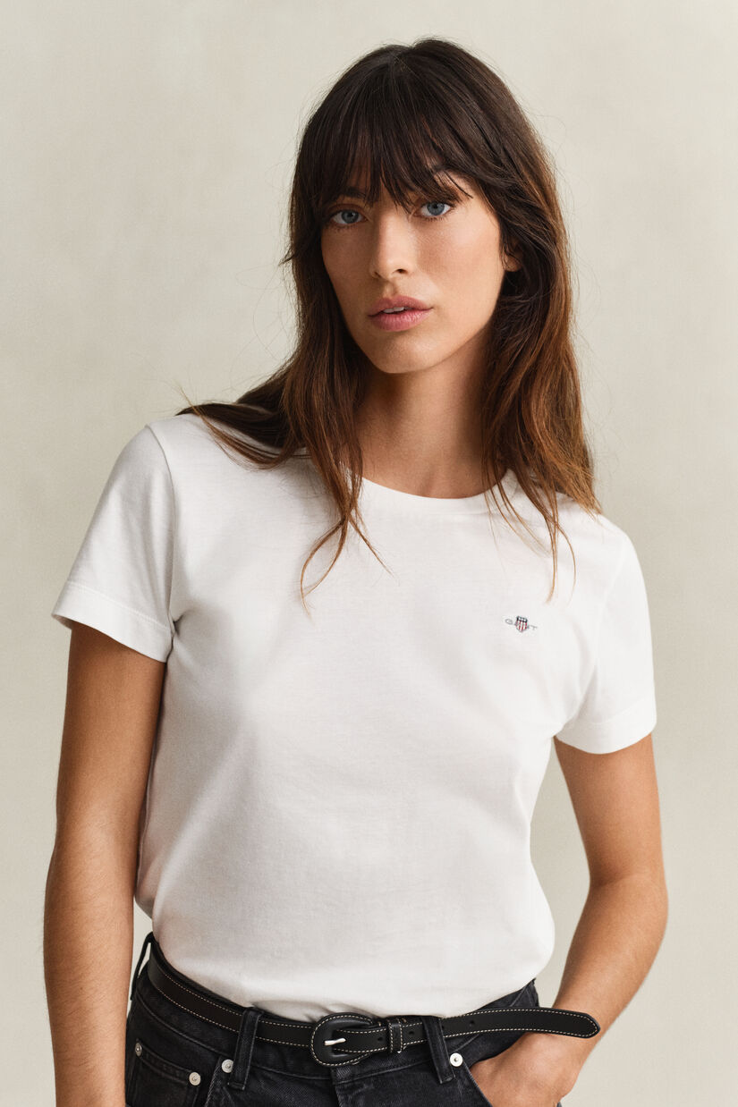 T-shirt avec &eacute;cusson