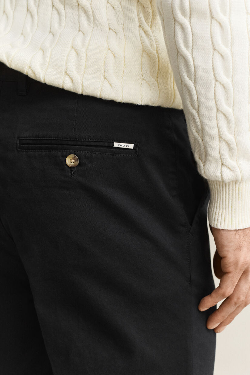 Pantalon chino classique coupe slim
