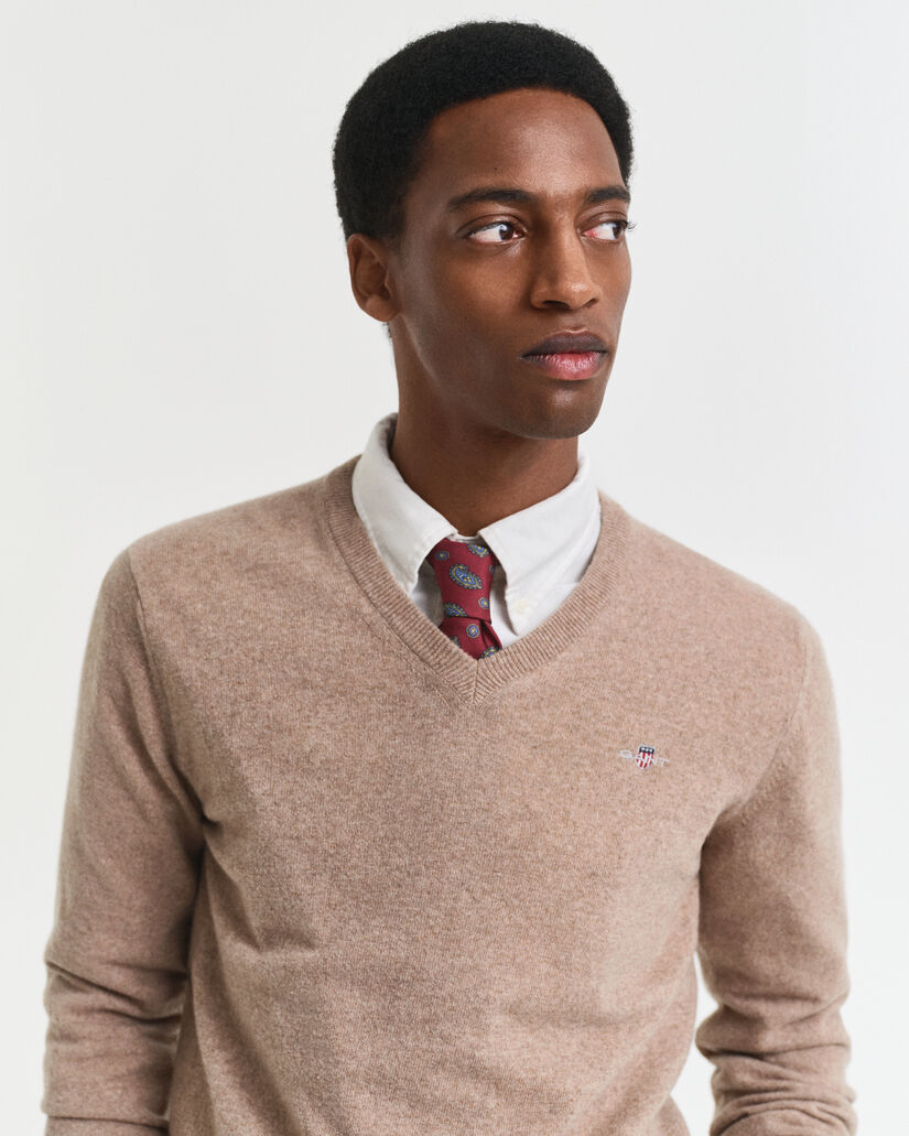 Pull col V en laine d'agneau ultrafine