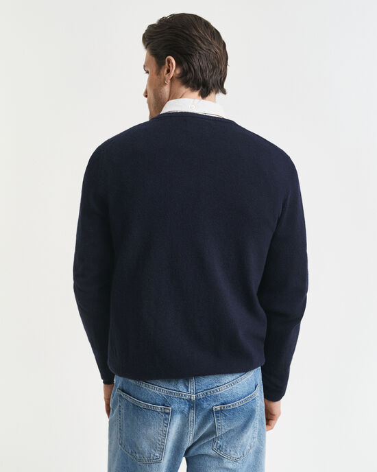 Pull col V en laine d'agneau ultrafine