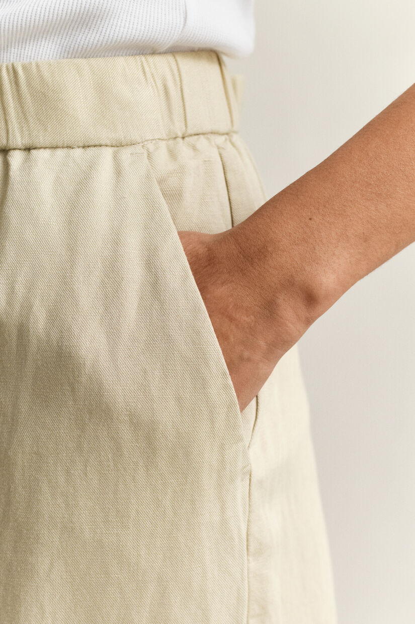 Pantalon en lin m&eacute;lang&eacute;