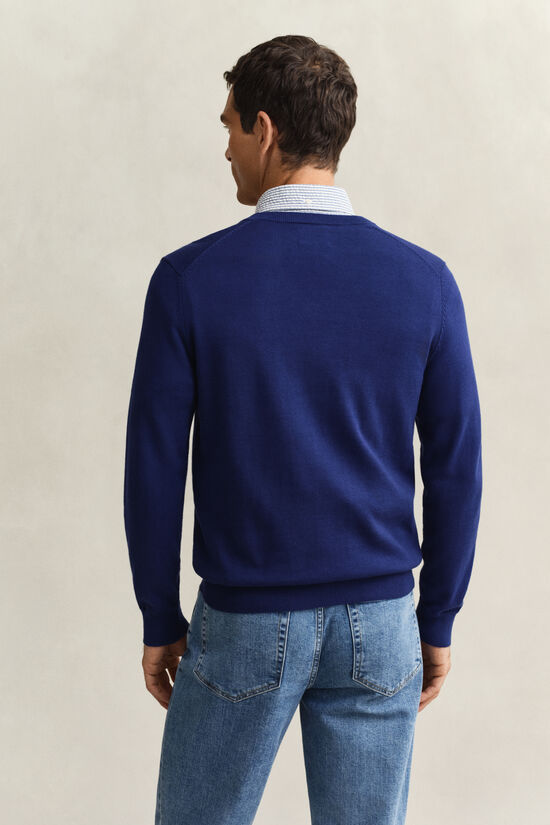 Pull col V en coton classique