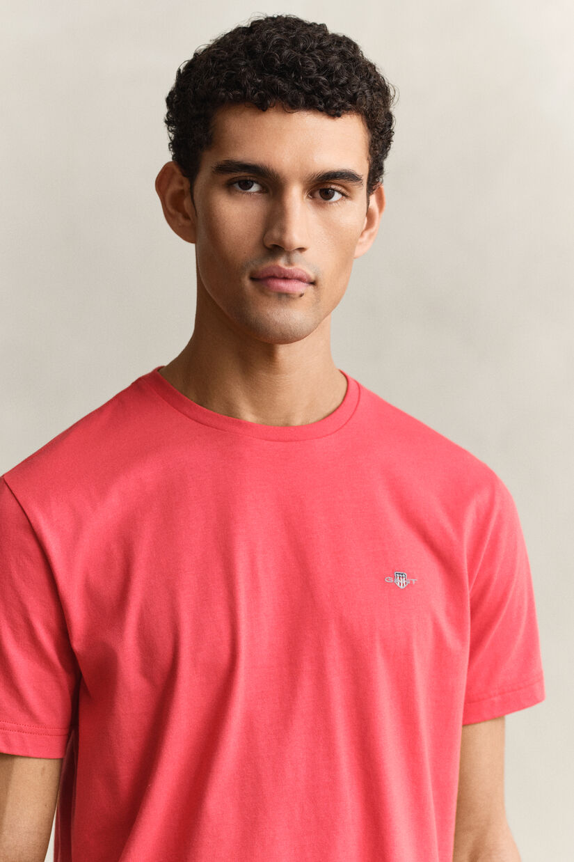 T-shirt coupe regular avec &eacute;cusson
