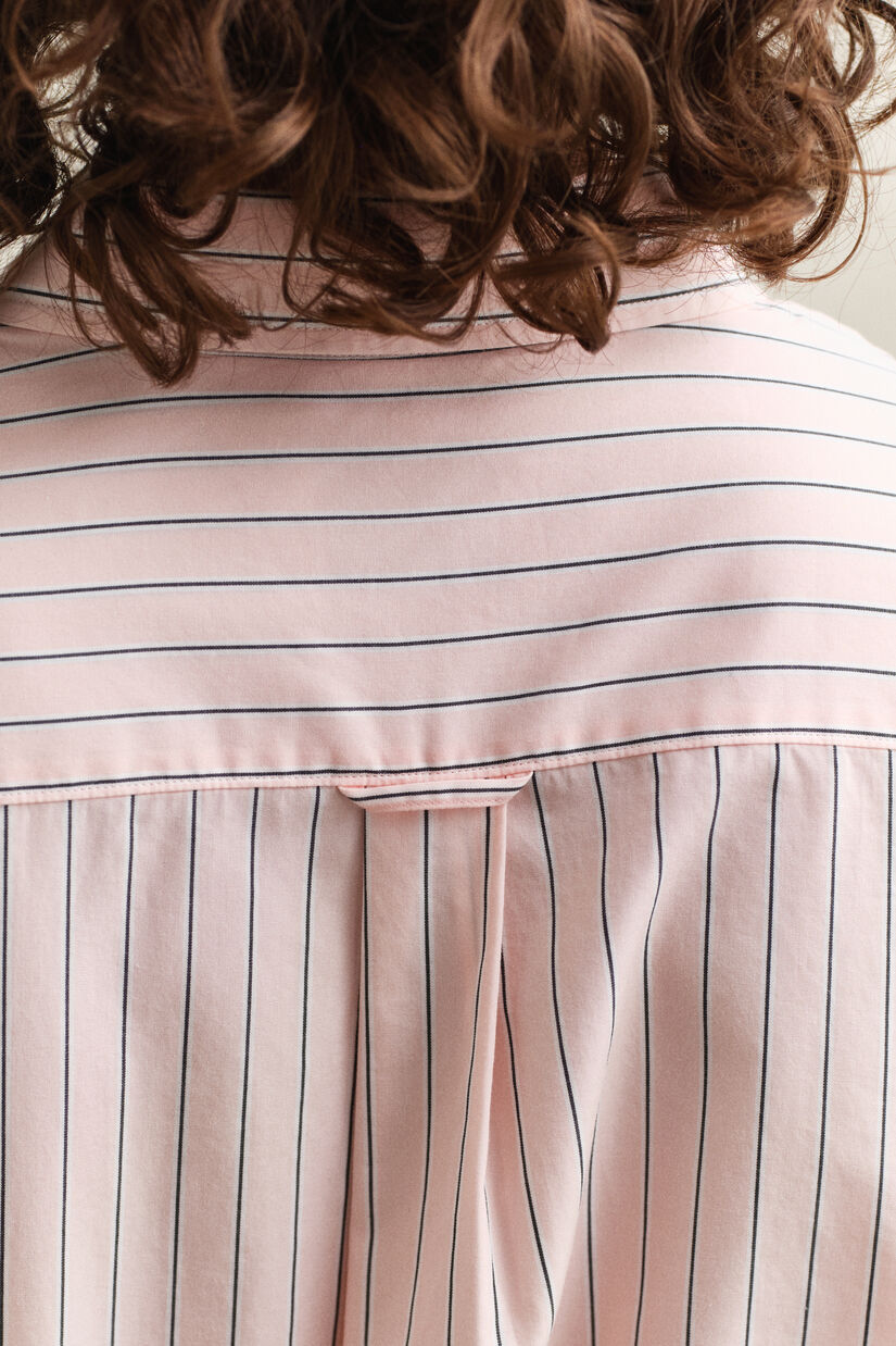 Chemise coupe regular en popeline &agrave; rayures classique