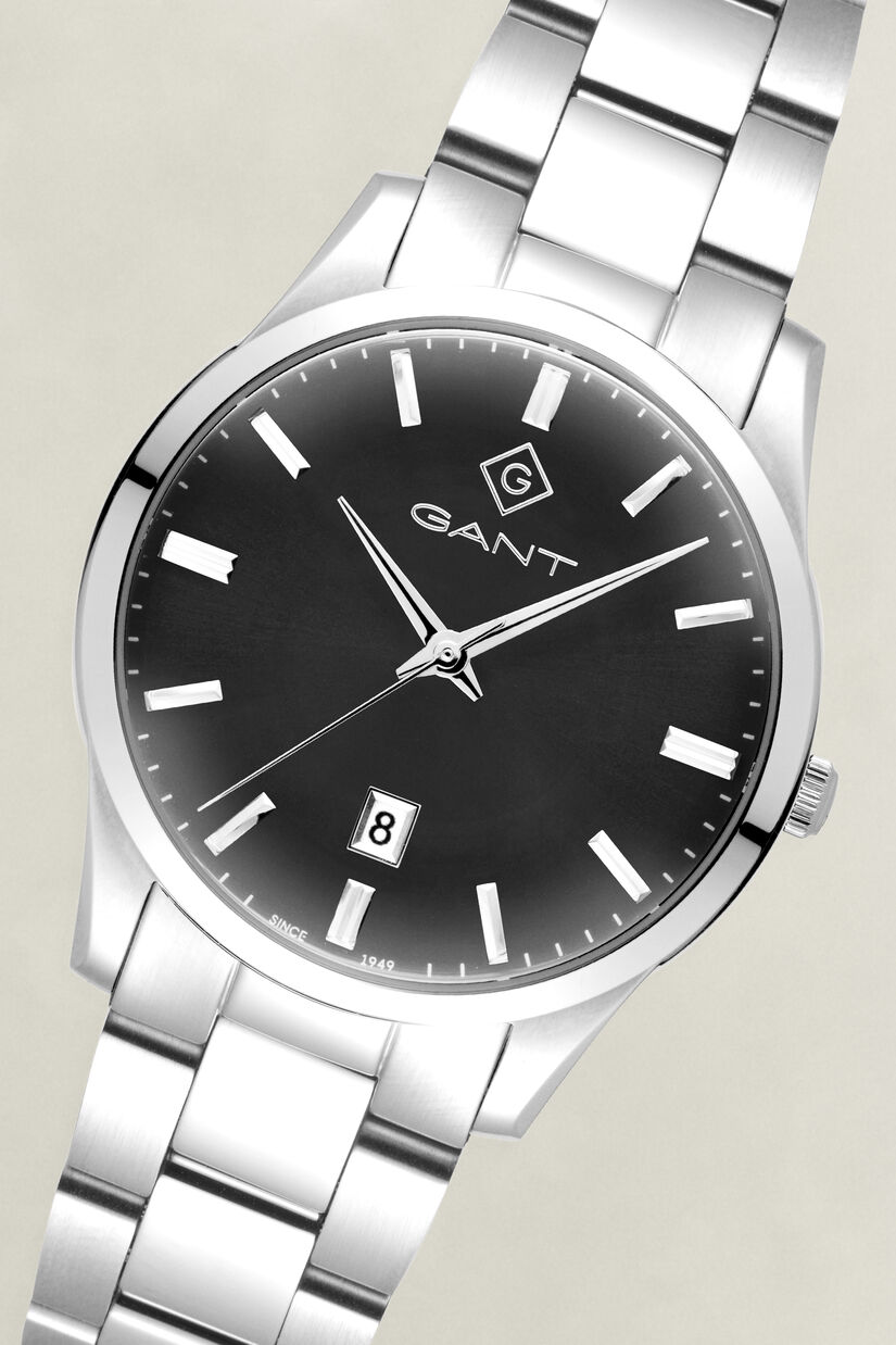 Montre Taunton