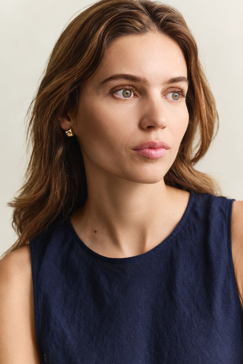 Robe midi coup&eacute;e dans le biais en lin