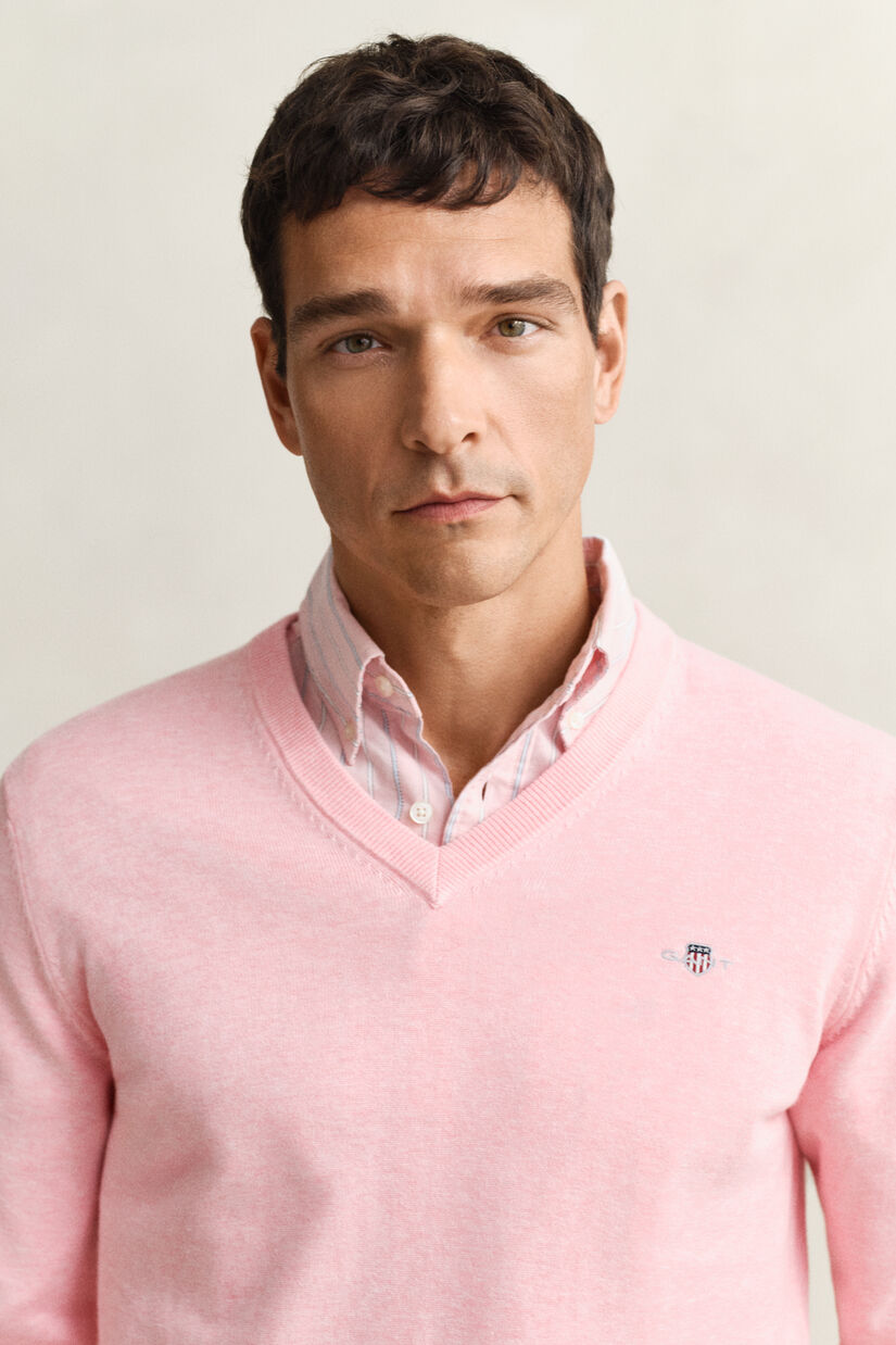 Pull col V en coton classique