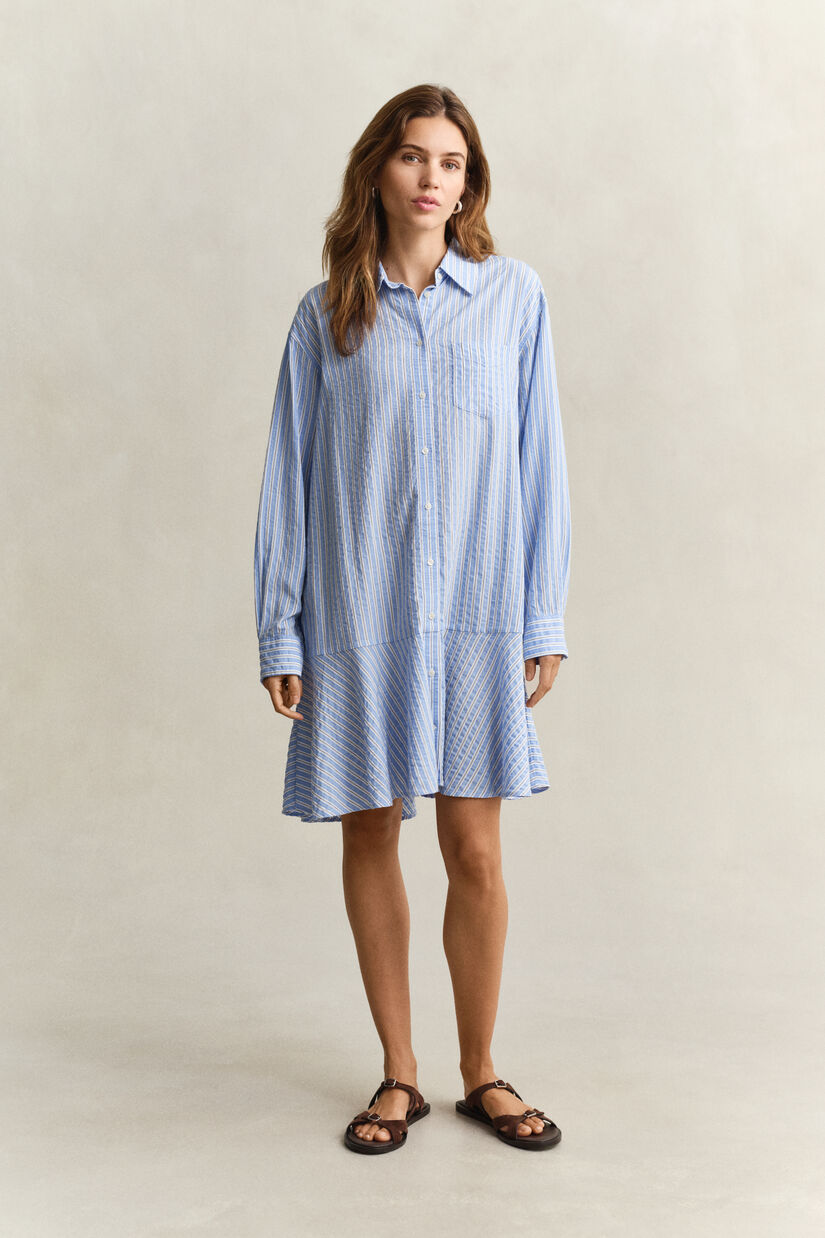 Robe chemise en seersucker &agrave; rayures