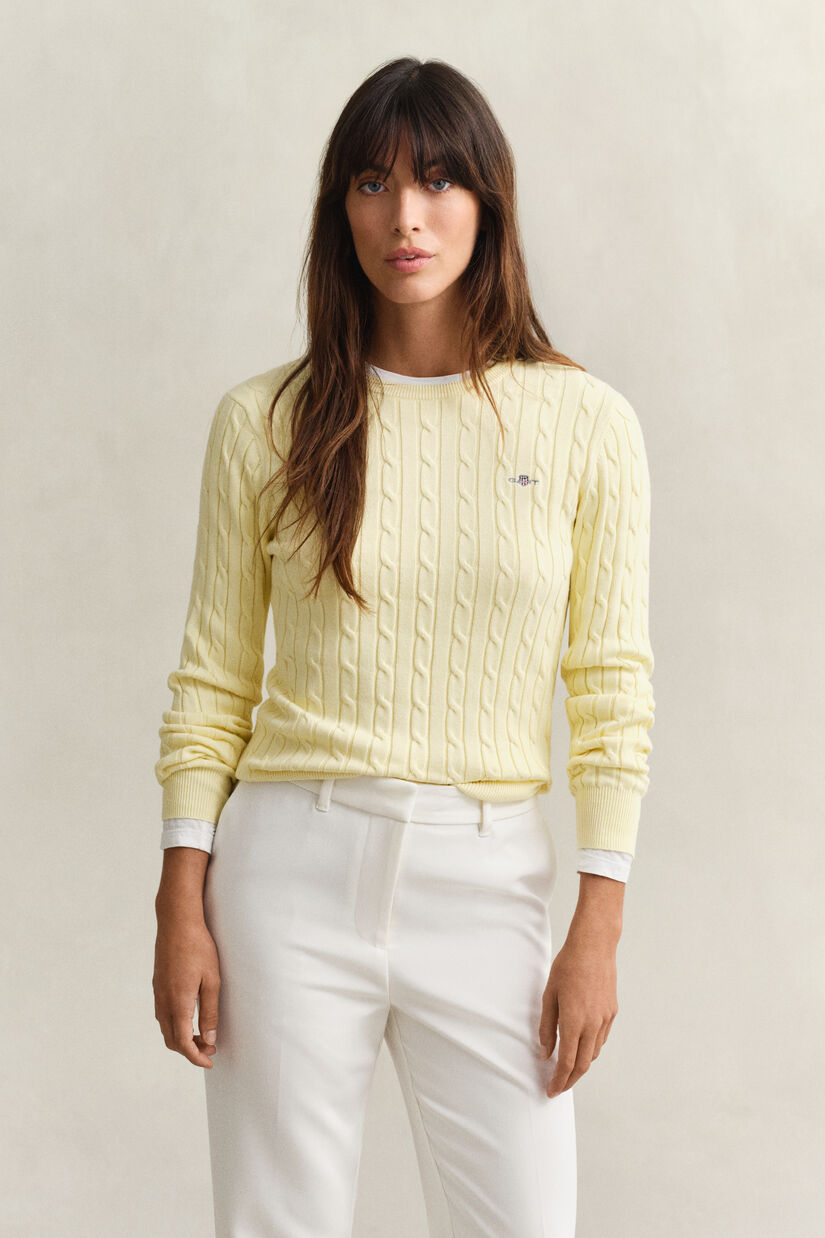 Pull col rond en maille de coton stretch &agrave; torsades