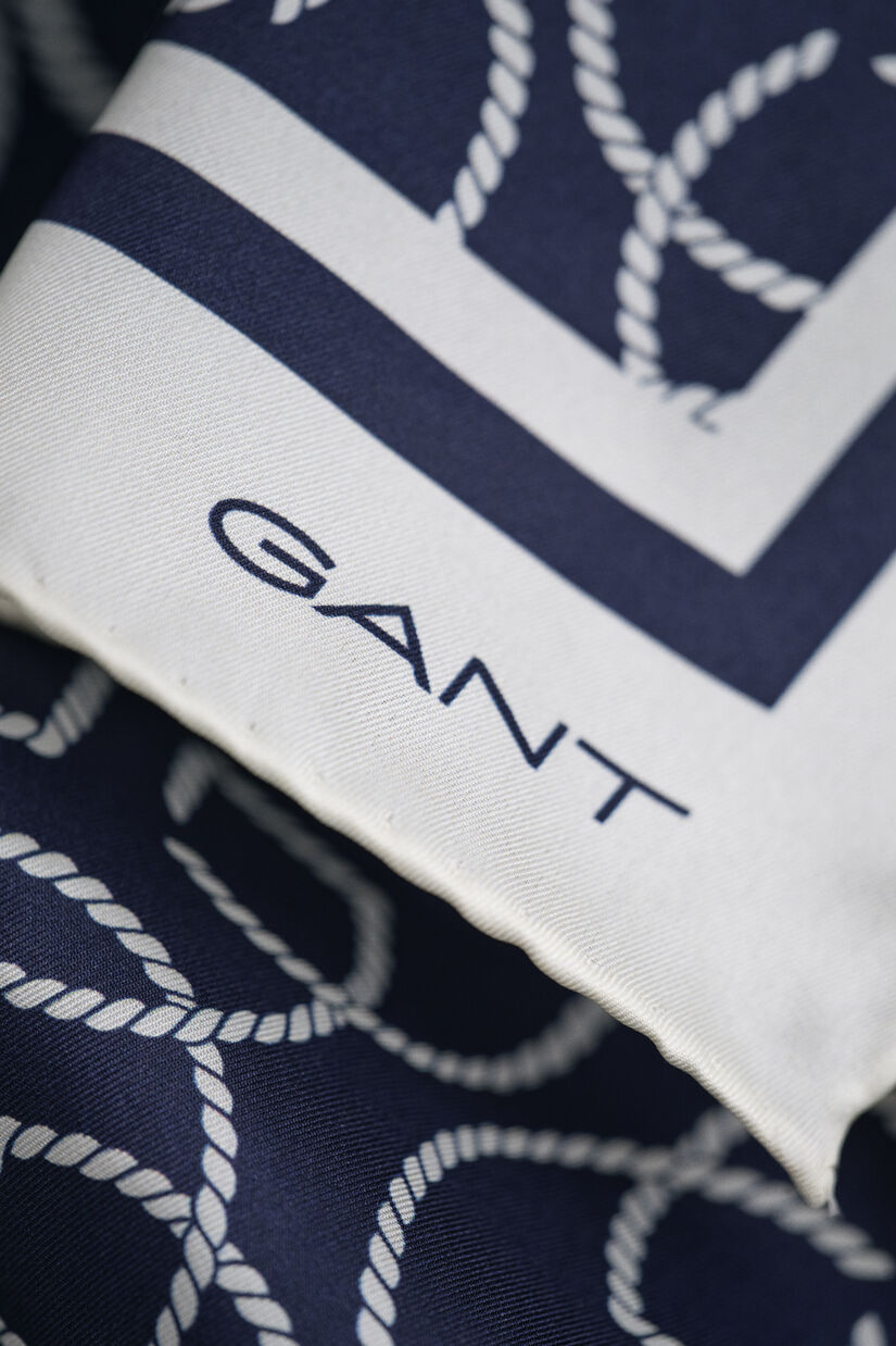 Foulard en soie avec monogramme