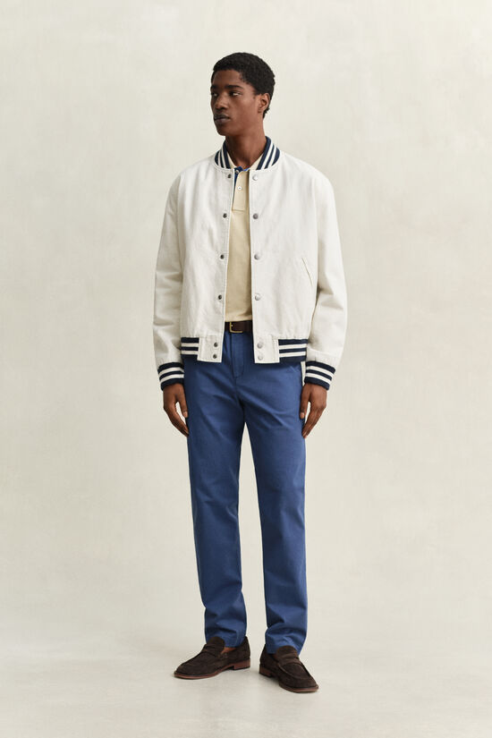 Pantalon chino classique coupe slim