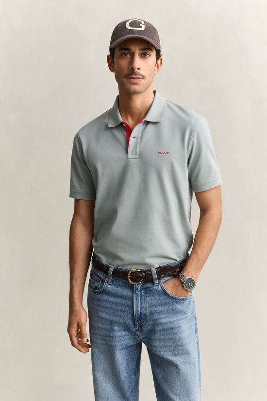 Polo en coton piqu&eacute; contrastant